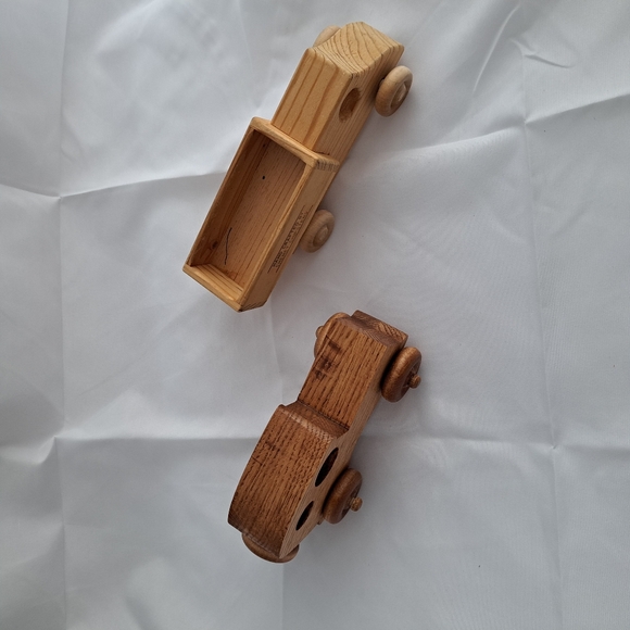 Vintage Style Wooden Toy Cars - Picture 3 of 12